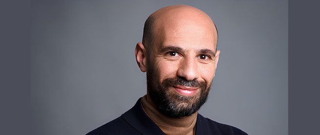 Abdelkader Benali : entre écriture, exil et imagination
