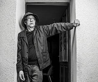 MUSTAPHA TAIAU<br>
Artiste photographe
