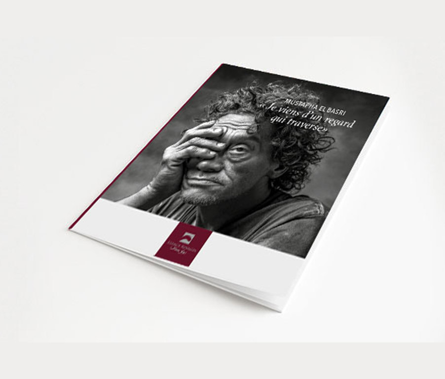 Catalogue de l'exposition photographique «Je viens d'un regard qui traverse» de Mustapha El Basri
