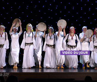 Ahidous Moroccan berber folklor Sahar group
