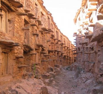 Les greniers-citadelles d’Igoudar